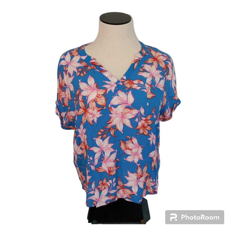 Signature Studio Floral Casual Blouse. NWOT, 3X